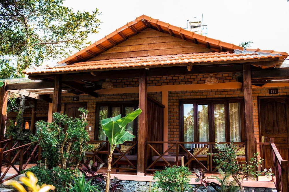Dreamer Bungalow, Garden View