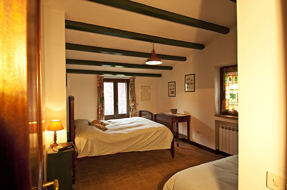 Villa, 6 Bedrooms, Smoking, Private Pool