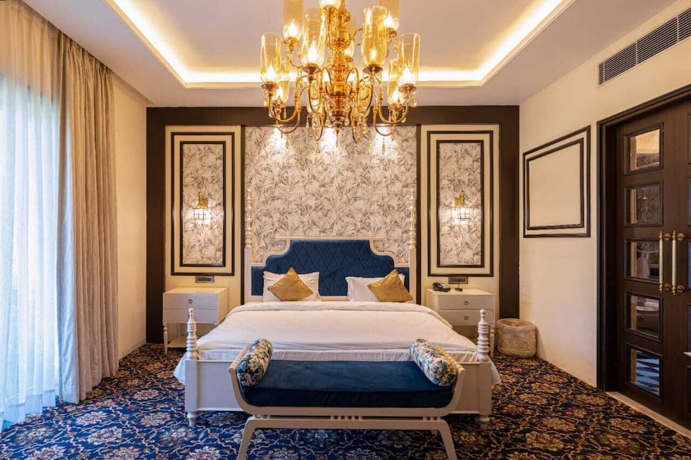Elegant Villas