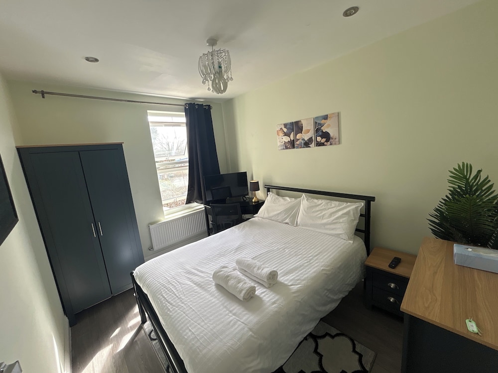 Basic Double Room, 1 Double Bed, Non Smoking, Patio