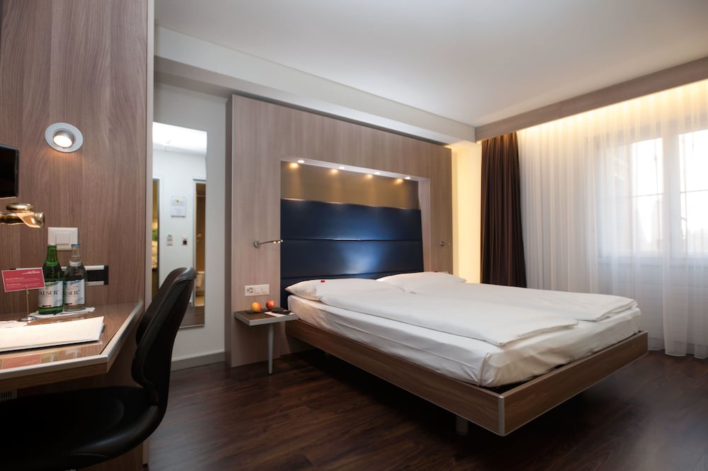 Double Room - Photo 6
