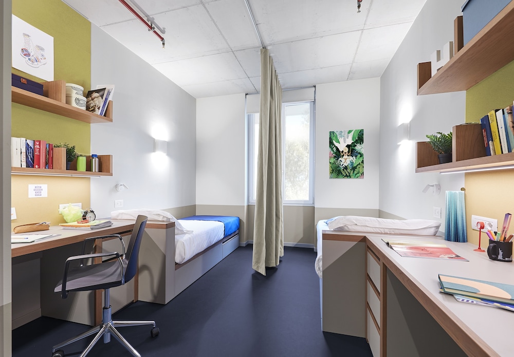 Twin Standard Room