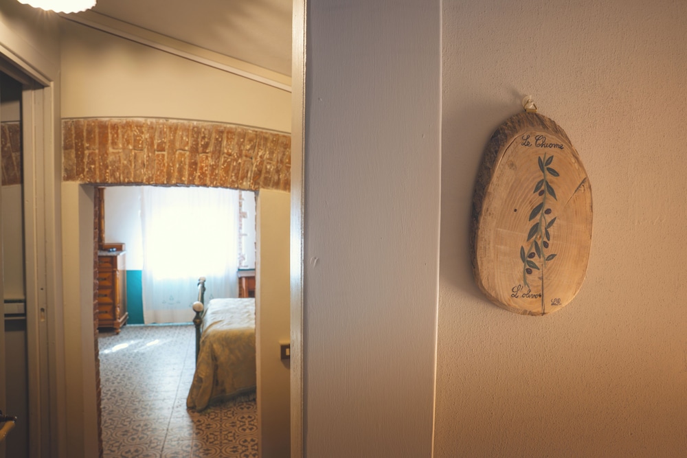 Double Room, Hill View