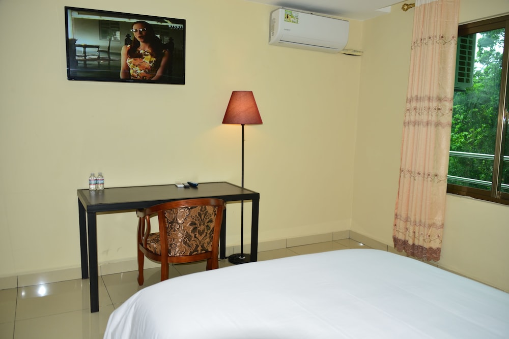 Deluxe Single Room, 1 Double Bed, Non Smoking photo 2