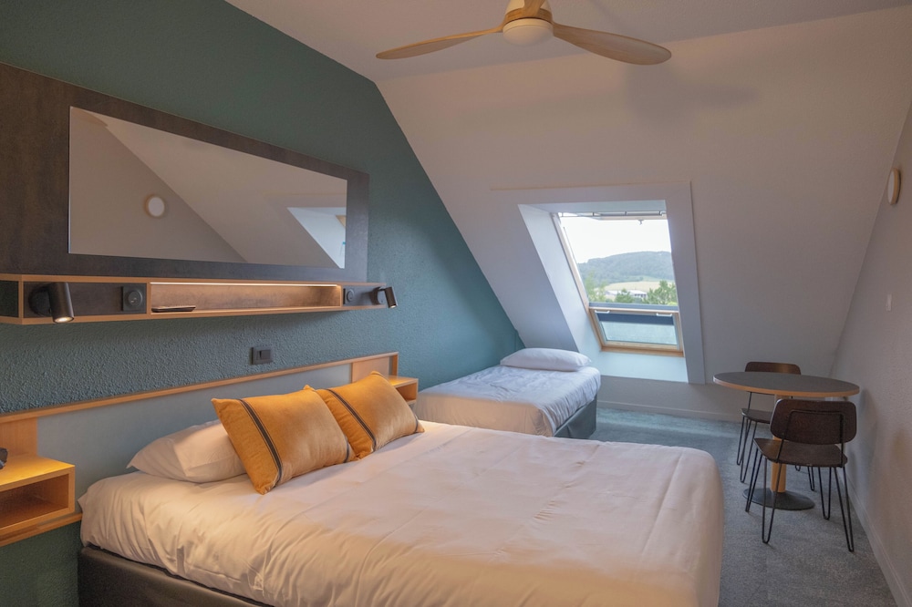 Standard Triple Room photo 3