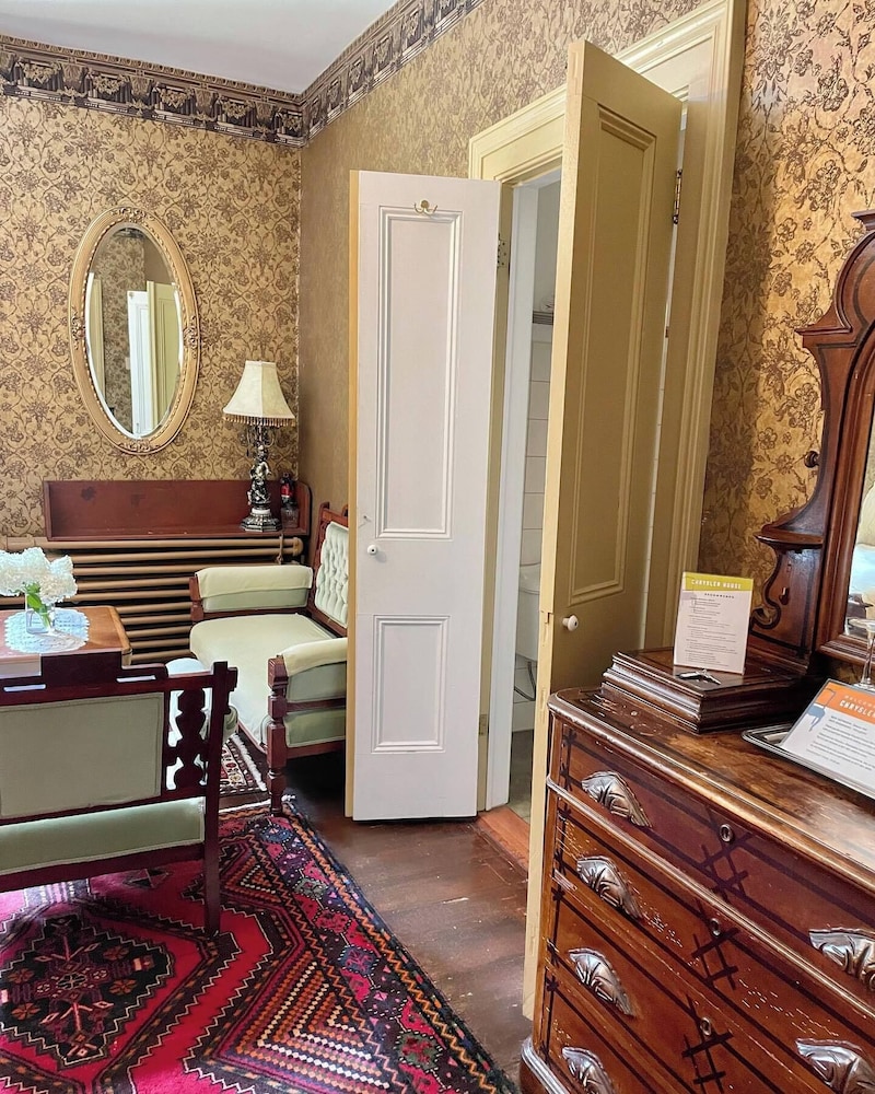 Deluxe Triple Room photo 2