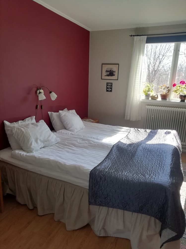 Double Room, Shared Bathroom photo 1