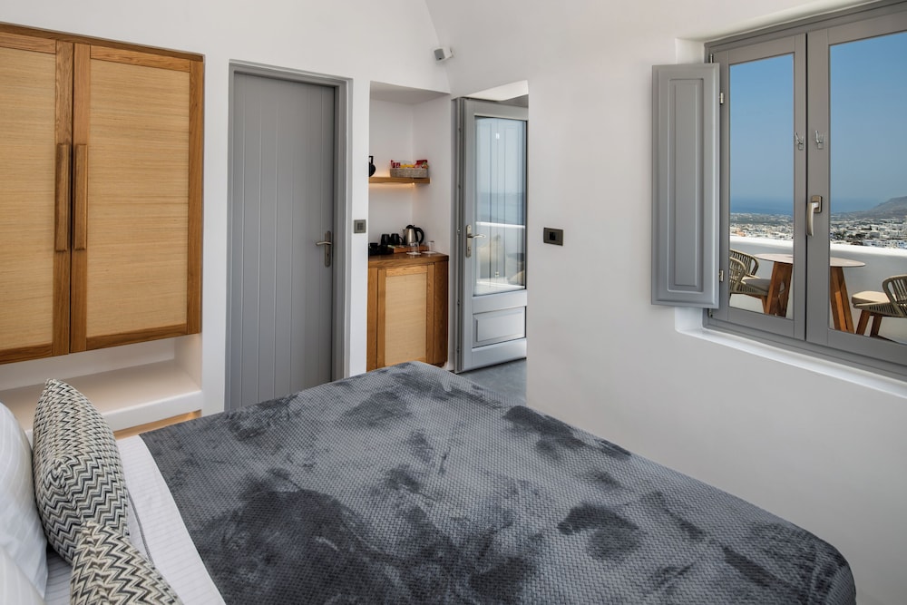 Junior Suite with outdoor jacuzzi