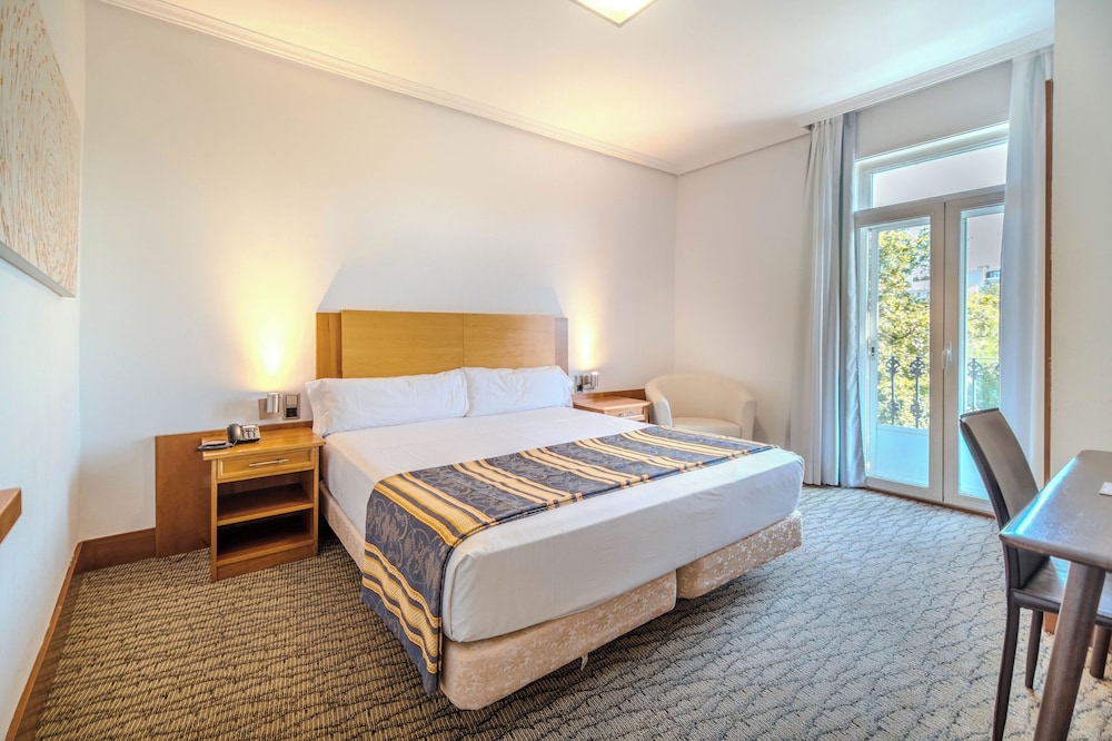 Superior Double Room - Photo 1