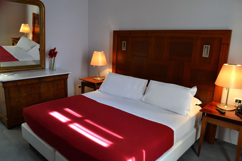 Suite (Prestige) photo 1