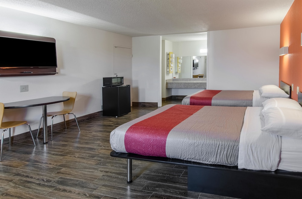 Deluxe Room, 2 Double Beds, Non Smoking photo 2