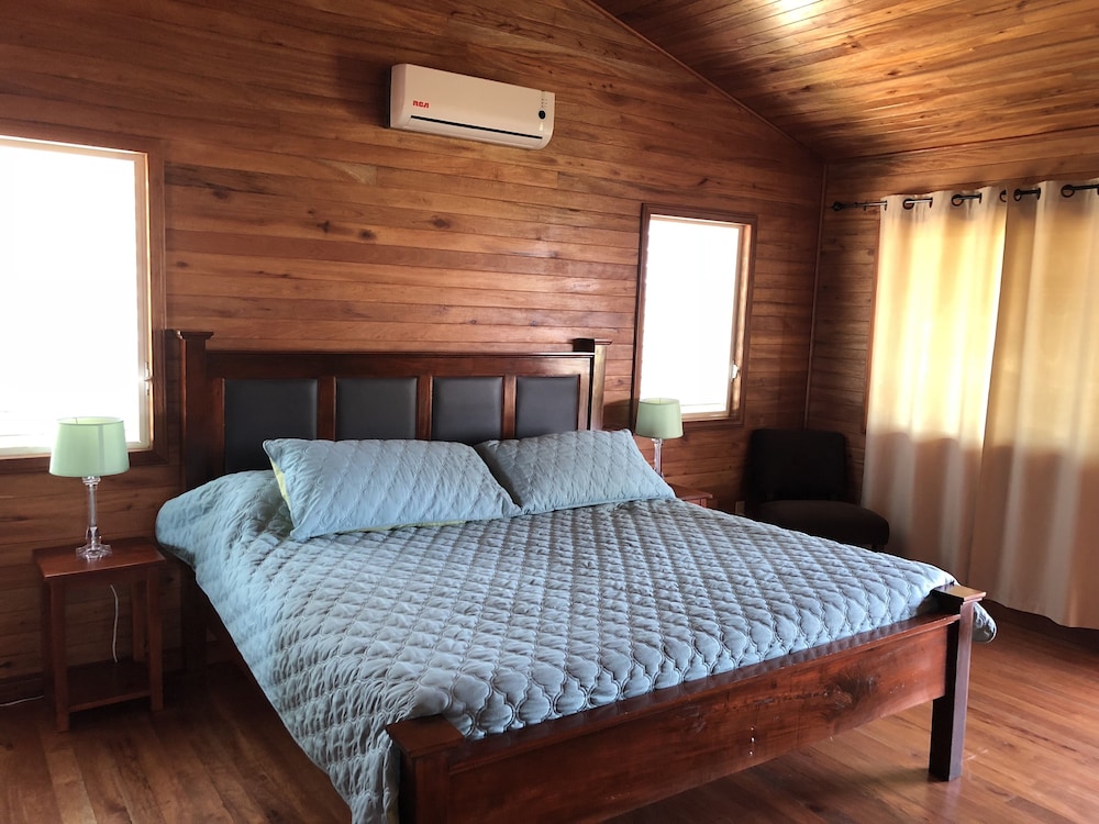 Junior Studio Suite, 1 King Bed, Kitchenette, Garden Area