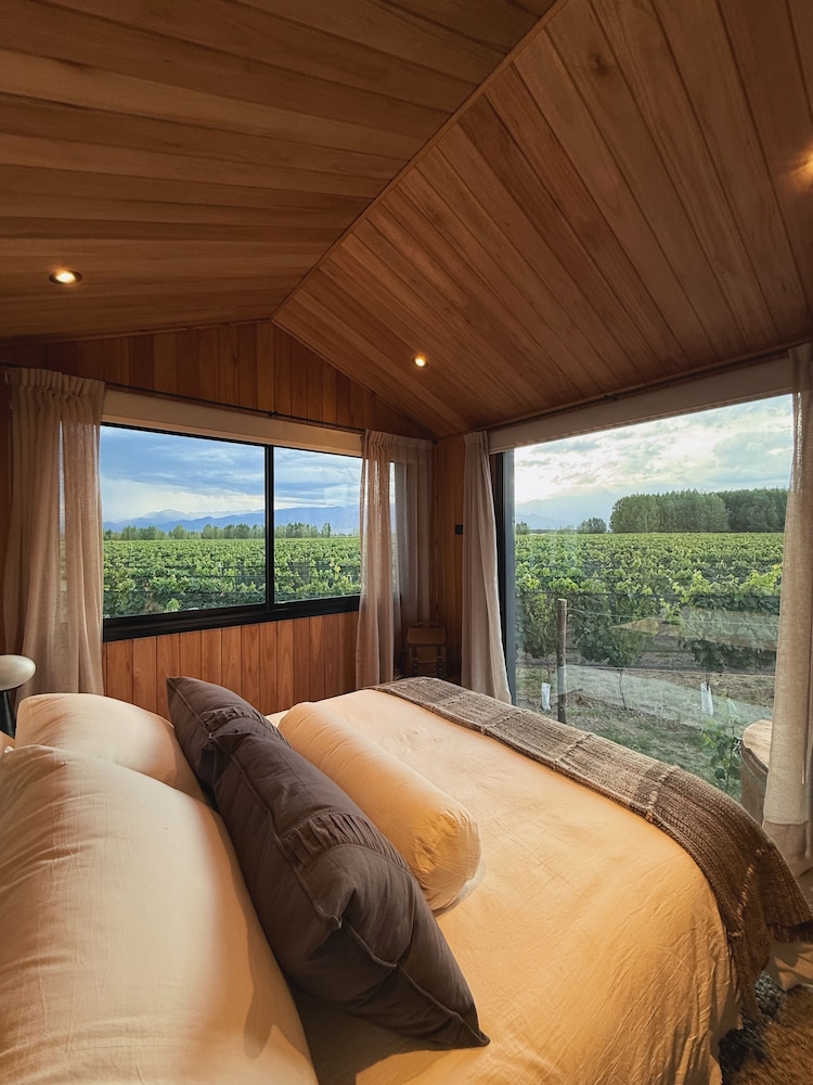 Premium Cabin, Vineyard View photo 1