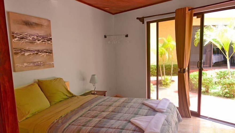 Standard Room photo 2