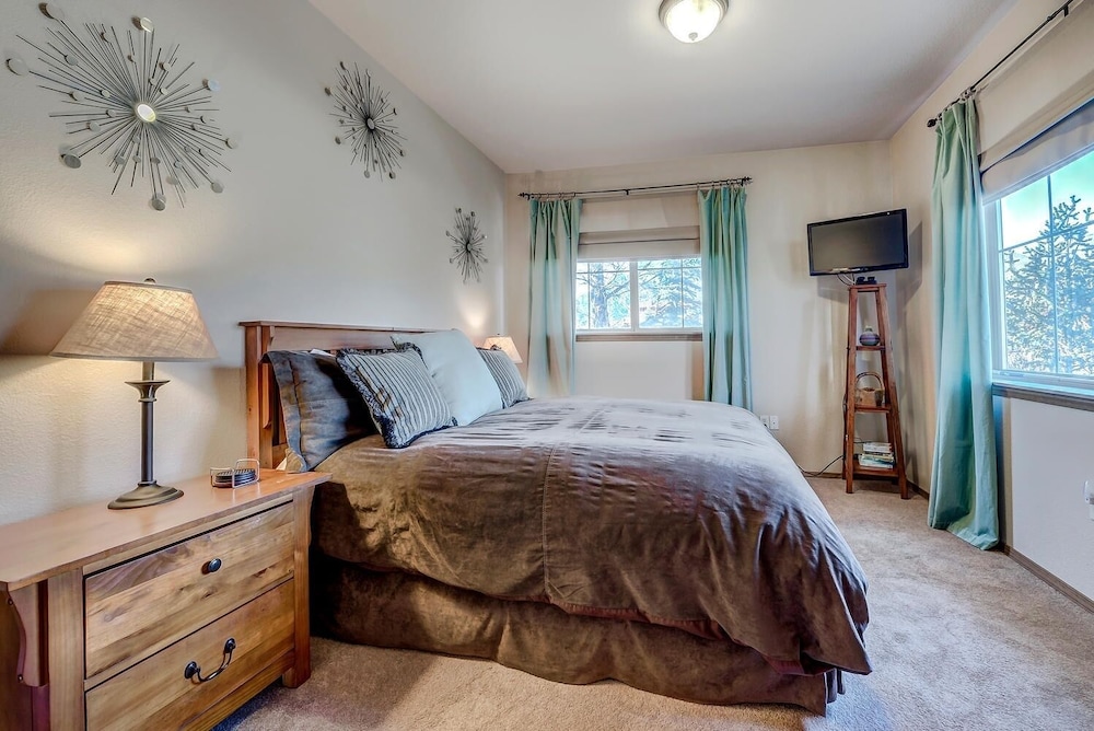Condo, 1 Bedroom photo 1