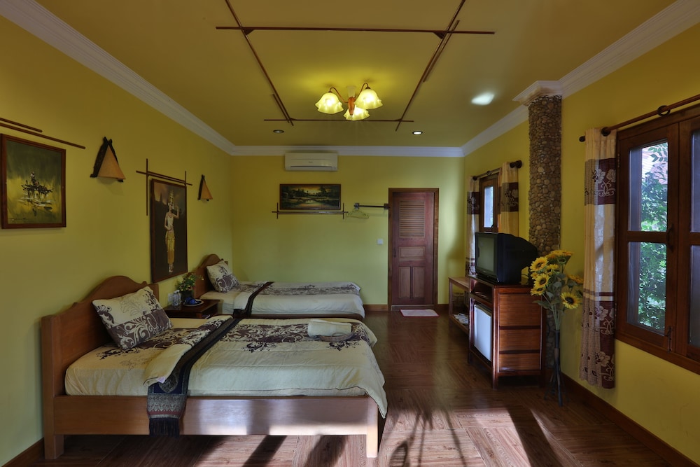 Deluxe Twin Room photo 1
