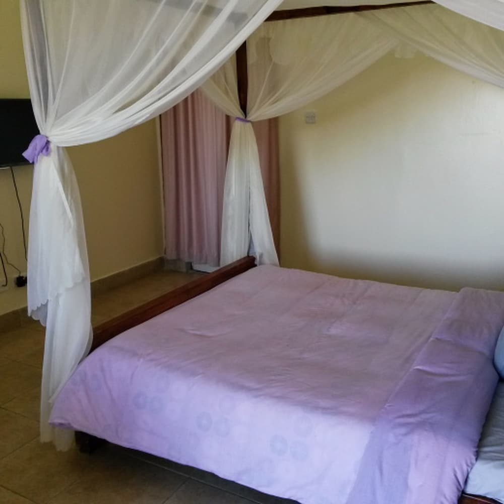 Standard Twin Room photo 2