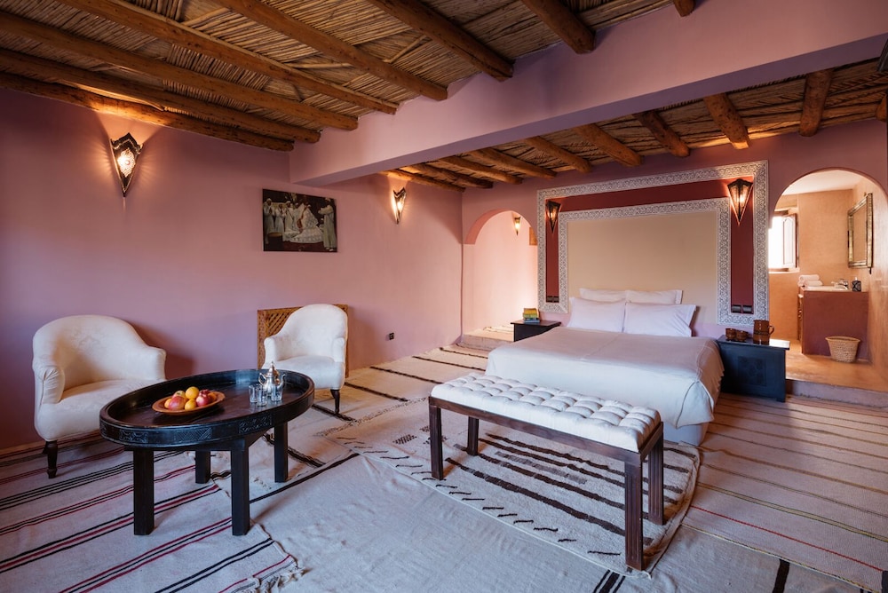Standard Double or Twin Room photo 1