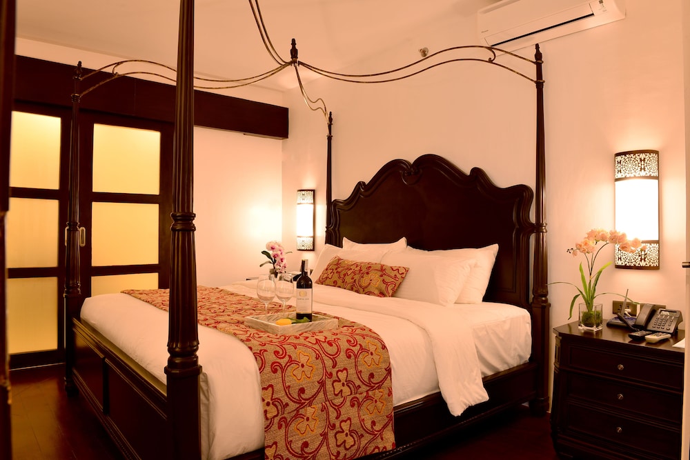 Executive Suite photo 2