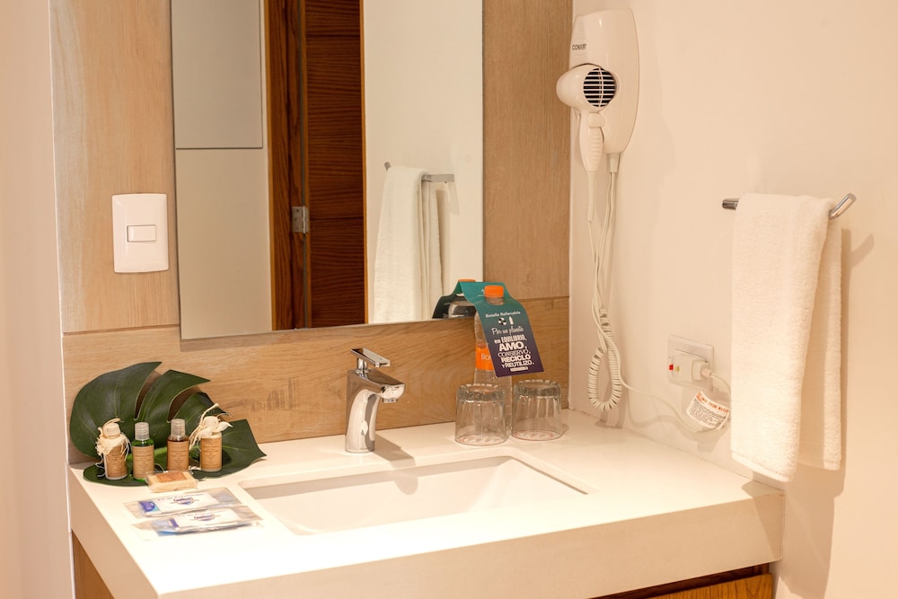 Deluxe Double Room - Photo 7