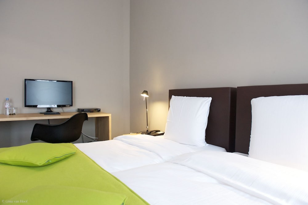 Classic Double or Twin Room - Photo 11