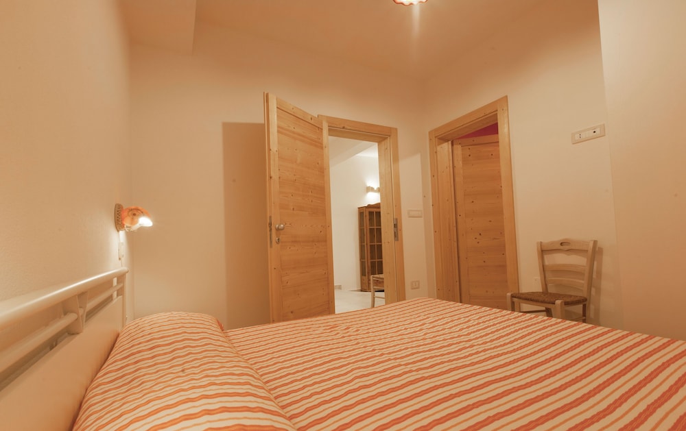 Villa, 6 Bedrooms photo 3