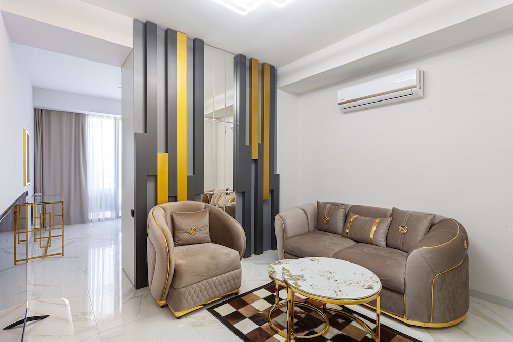 Luxury Apartment photo 1