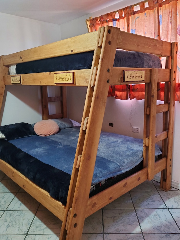 Triple Room, Shared Bathroom, City View photo 1