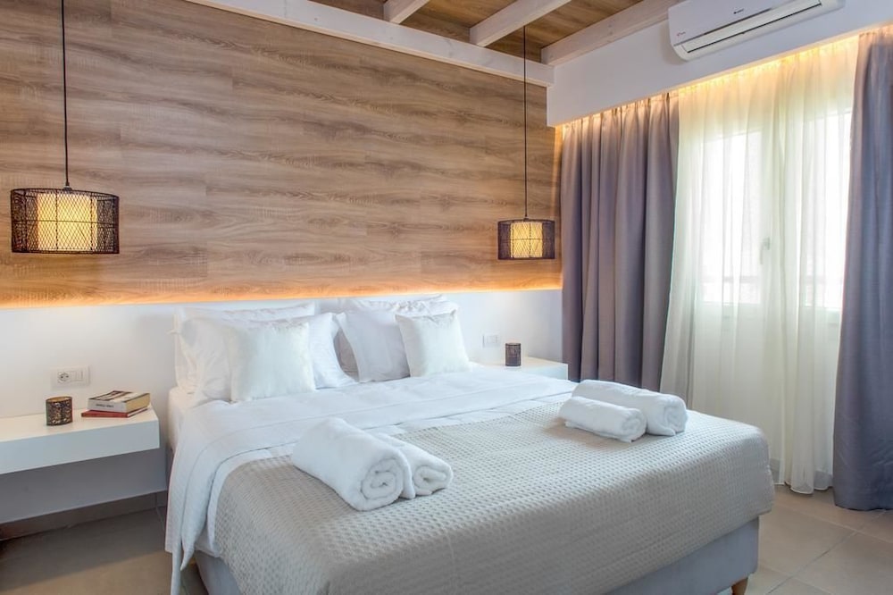 Suite, Hot Tub, Sea View
