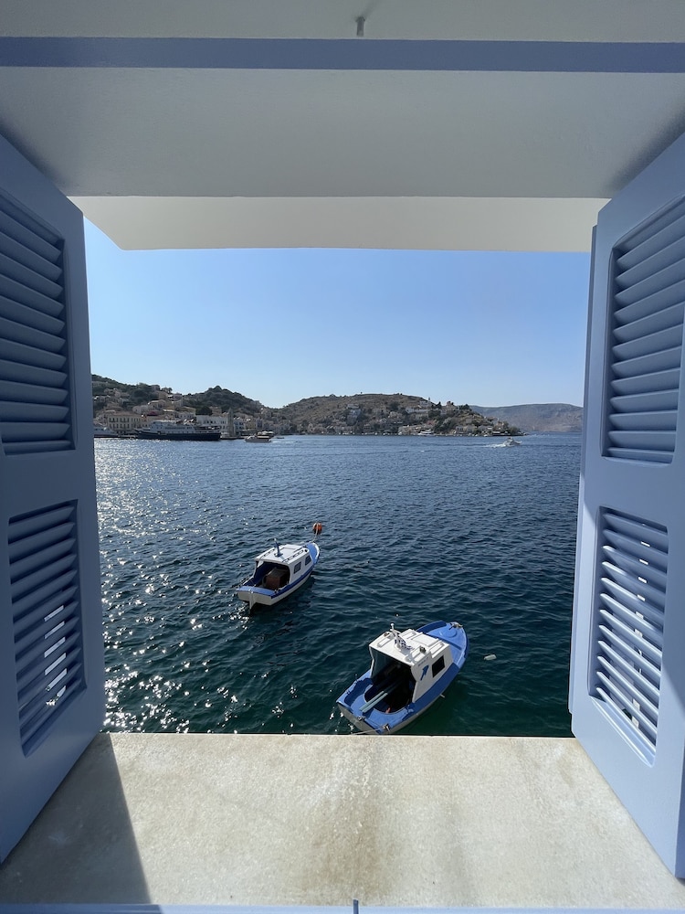 Family Duplex, 2 Bedrooms, Bay View, Ground Floor photo 2