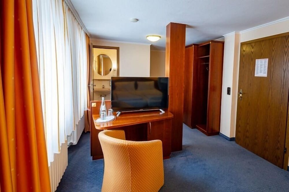 Standard Double Room photo 3
