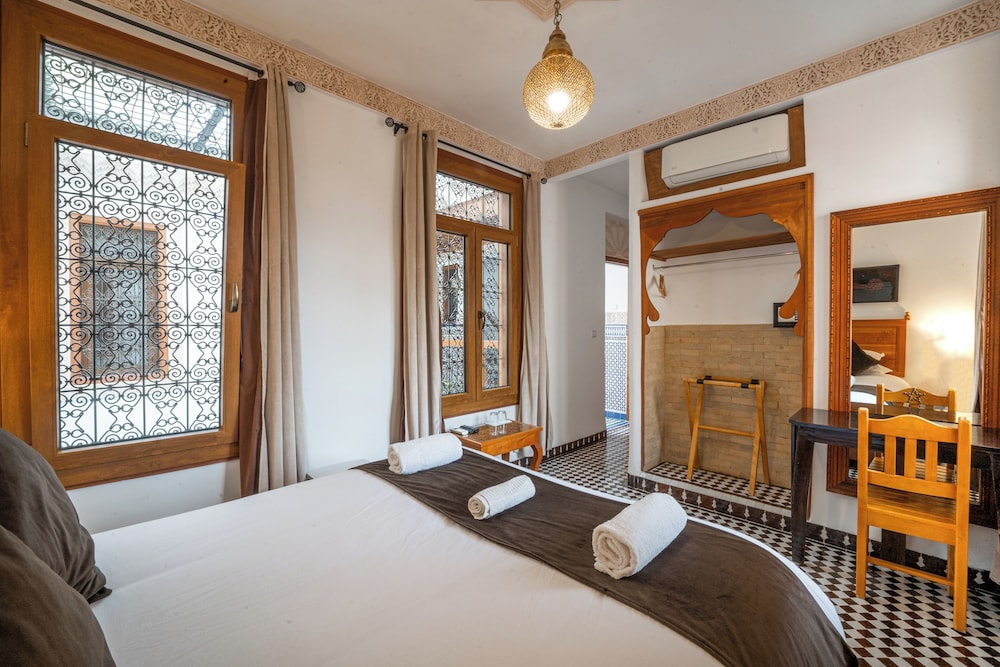 Standard Double or Twin Room photo 2