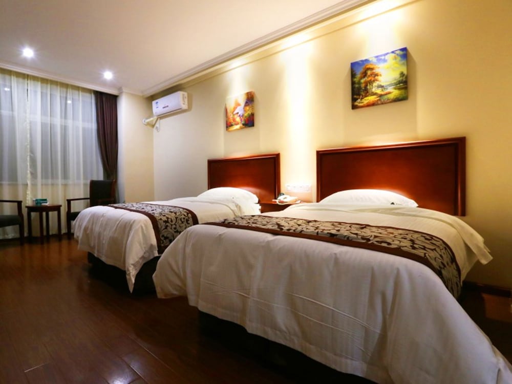 Standard Twin Room photo 1