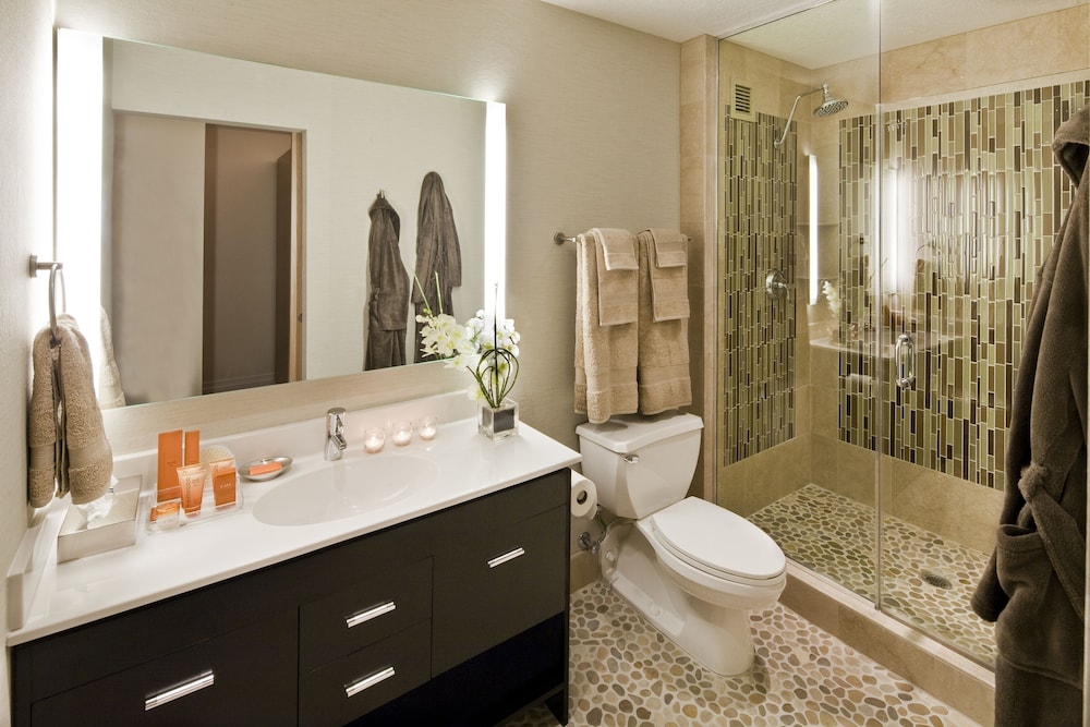 Enclave King Spa Suite - Photo 4