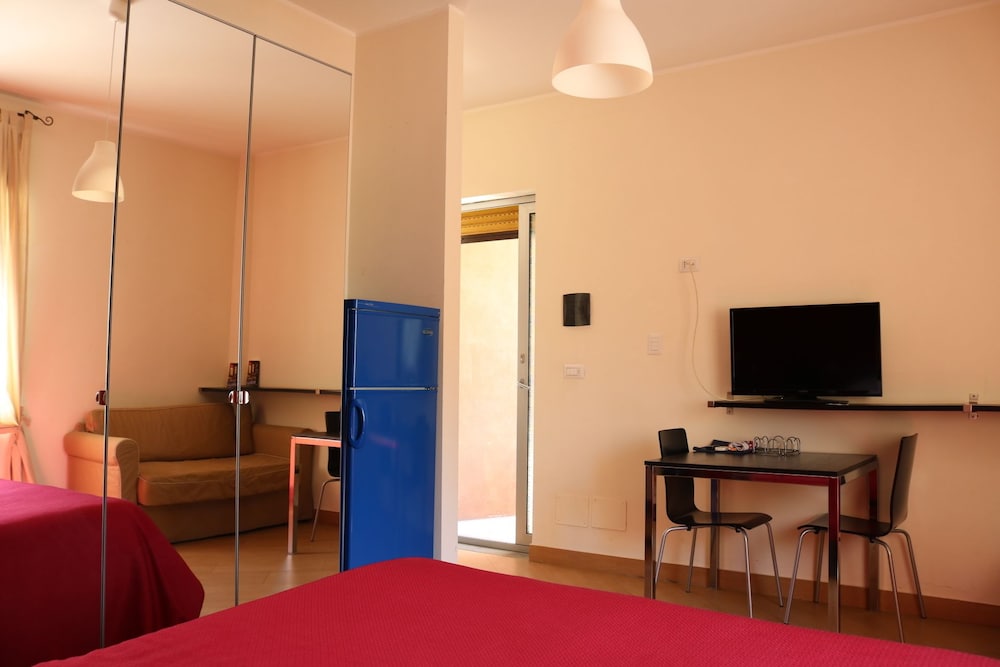 Comfort Studio Suite, 1 Bedroom, Kitchenette, Garden Area photo 1