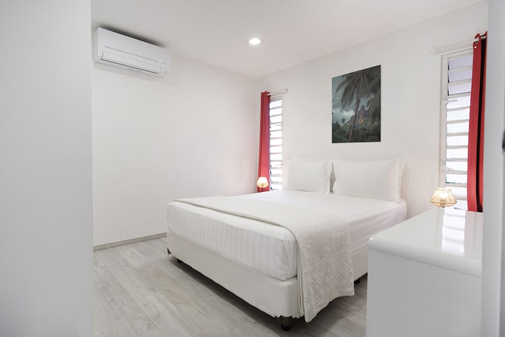 Deluxe Garden Bungalow (Mezzanine room with air conditioning) photo 1