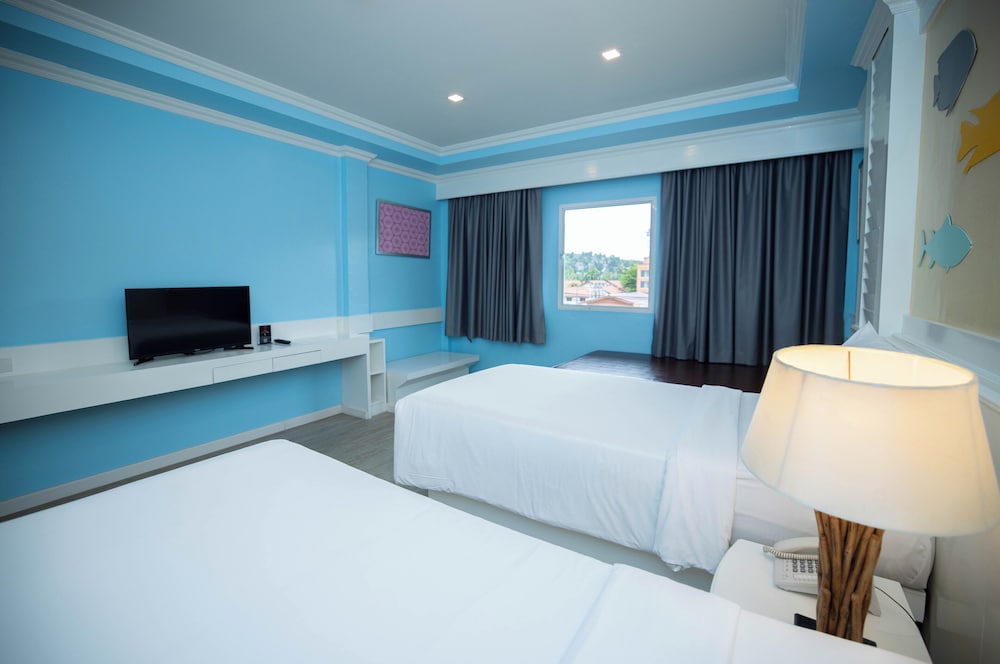 Superior Twin Room (Noisy Notice) - Photo 4