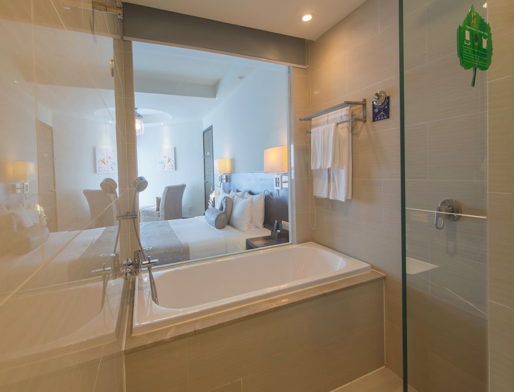 Deluxe Twin Room, Ocean View photo 2
