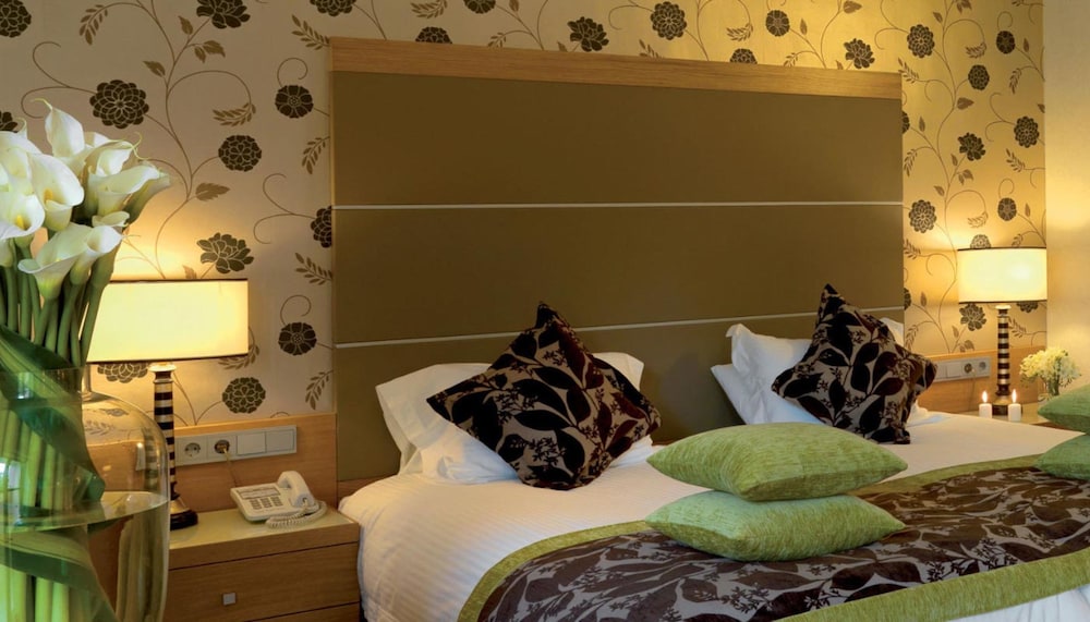 Executive Room (Meteora View) - Photo 4