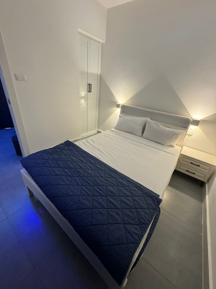 Superior Apartment photo 2