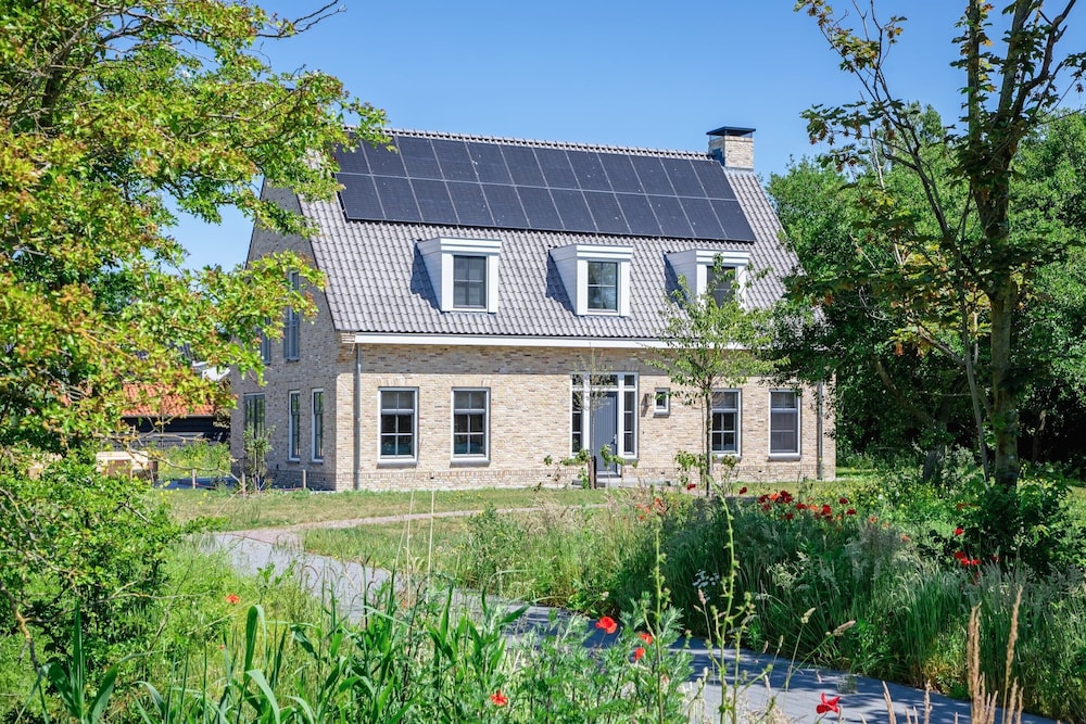House photo 1
