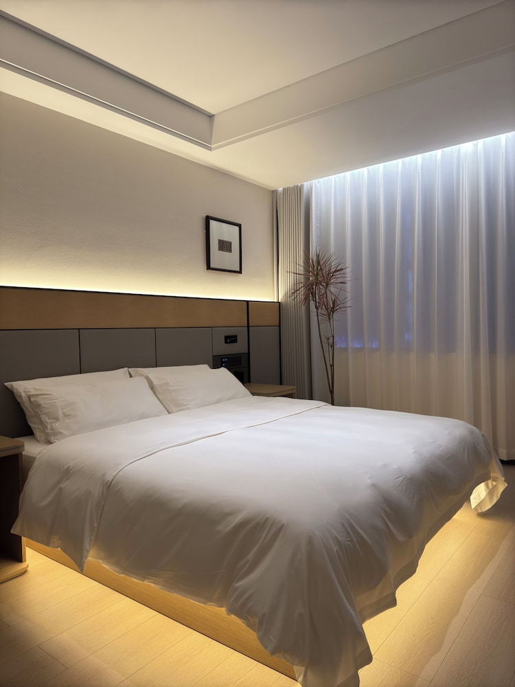 Luxury Double Room, 1 Bedroom photo 3