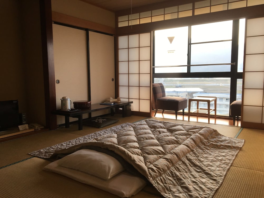 Japanese-Style Room, Smoking, Shared Bathroom