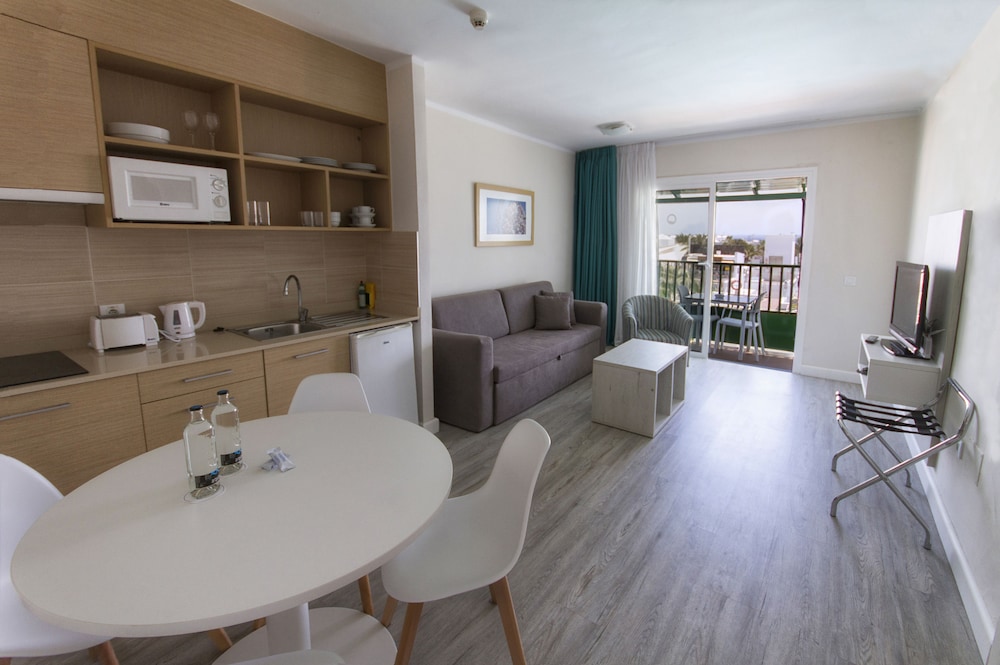 Apartment, 1 Bedroom (2 adults) photo 3