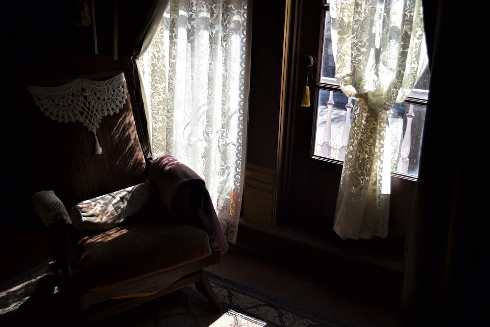 Elite Room, 1 Queen Bed, Private Bathroom, Garden View photo 3