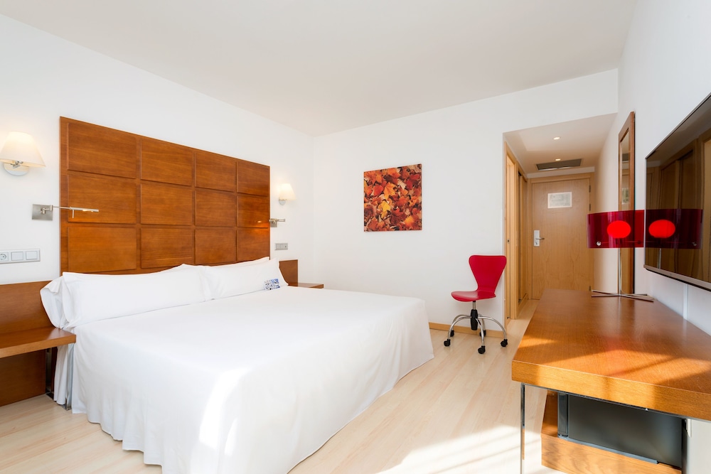 Standard Triple Room - Photo 2