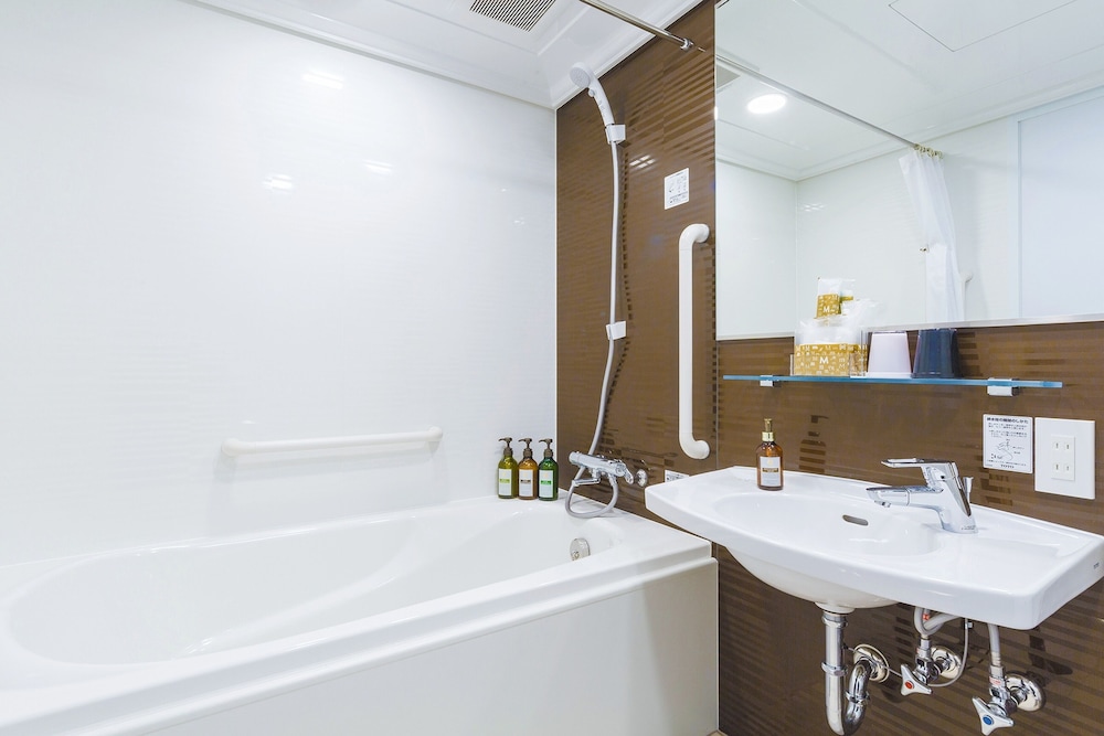 Universal Twin Room, Non Smoking photo 2