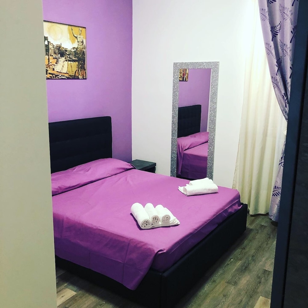 Deluxe Double Room, Ensuite photo 2