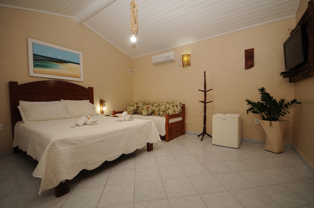 Standard Triple Room - Photo 7