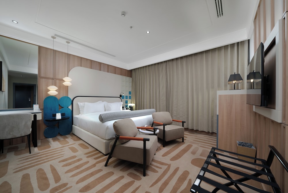 Junior Studio Suite, City View photo 3